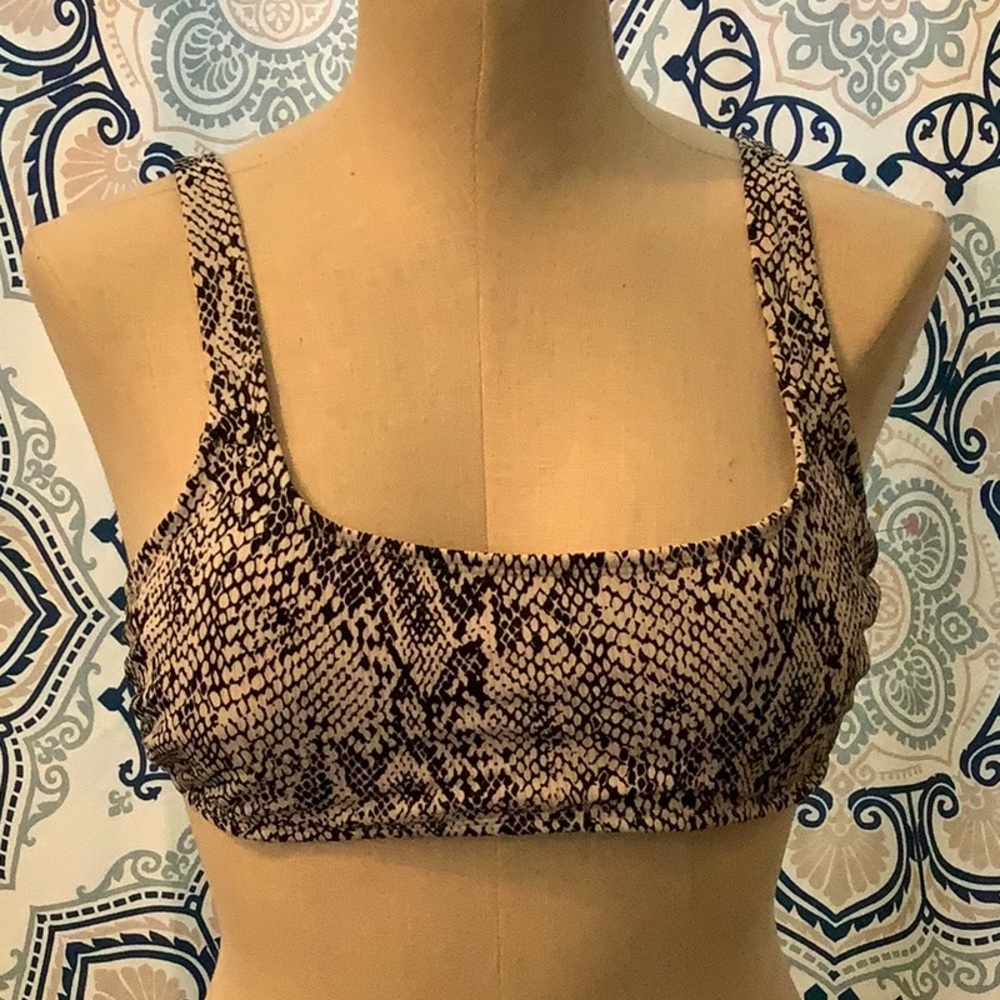 Xhilaration bra